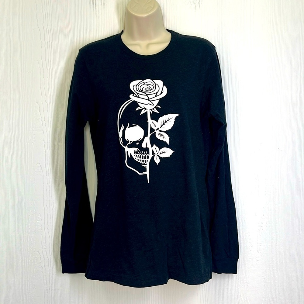 Bella & Canvas - Skeleton And Rose White Graphic Black Long Sleeve Top Size Sm